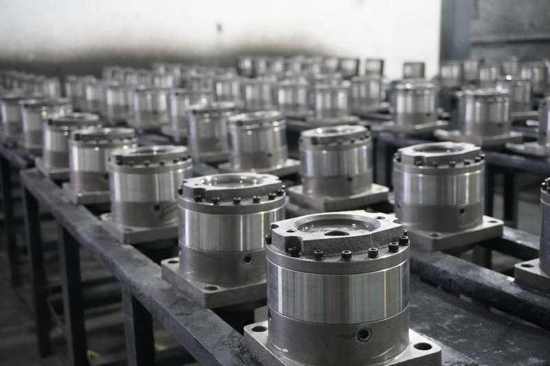 Swing Gearbox Planetary Gear Reduction Reducer for Excavator Fit for Caterpillar E307B