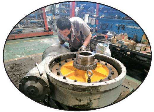Planar Enveloping Worm Gear Box Speed Reducer Gearbox for Tire Forming Vulcanizing Machine