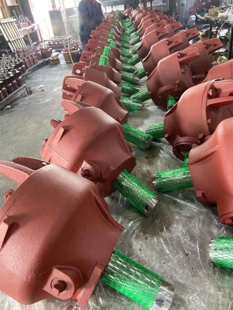 Post Hole Digger Gearbox for Agricultural Machine 90 Degree Becvel Farm Pto Right Angle Tractor Slasher Rotary Tiller Feed Mixer