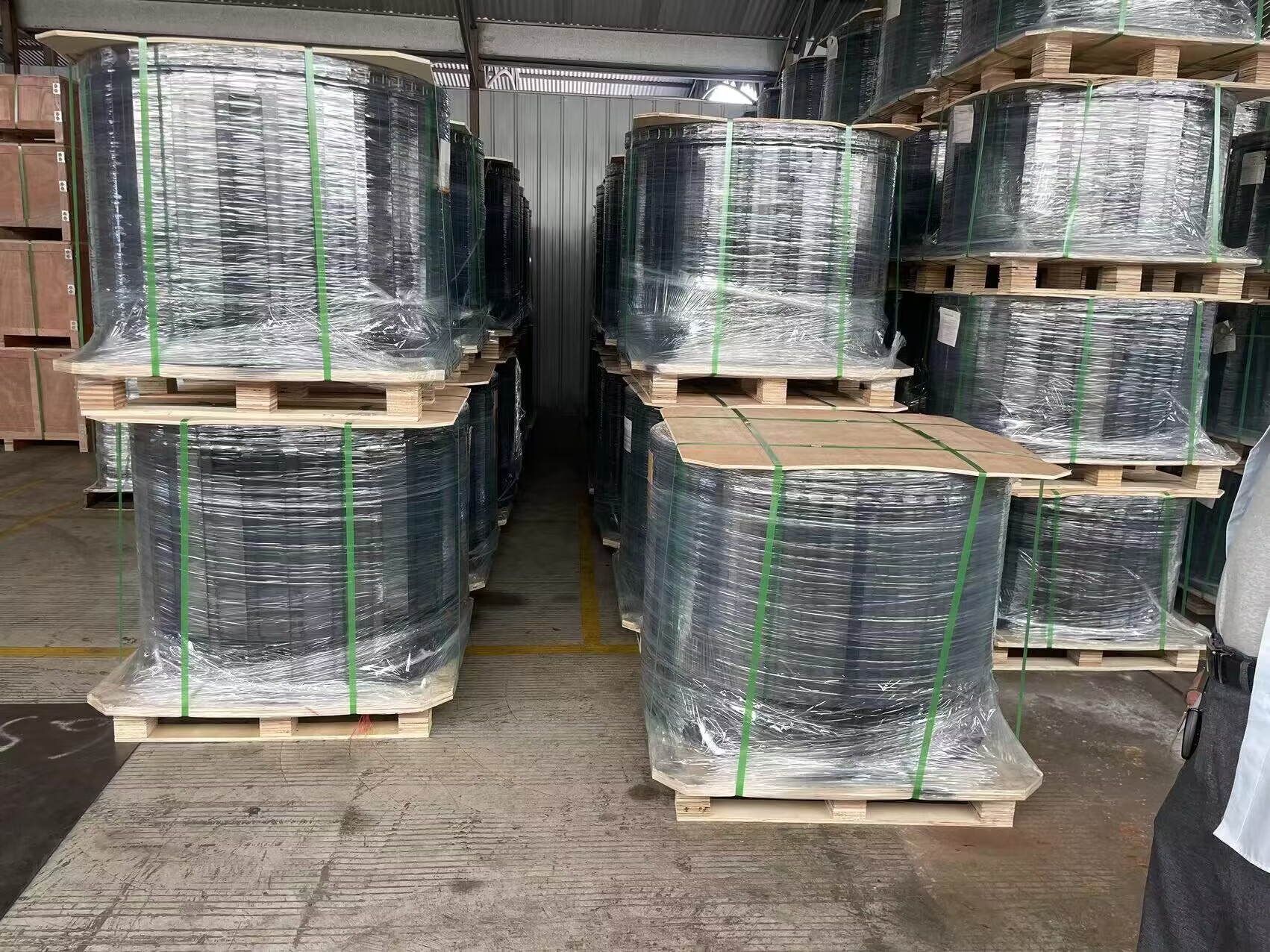 Factory 662 Steel pintle chain G28 Attachment Salt spreader chains and sprocket