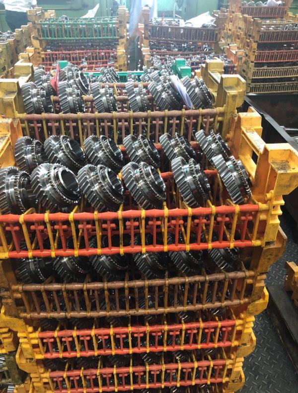 Custom Small Lager Differential Wheel Spline Tooth Aluminum Stainless Steel Brass Plastic Nylon Cylindrical Helical Spur Gear