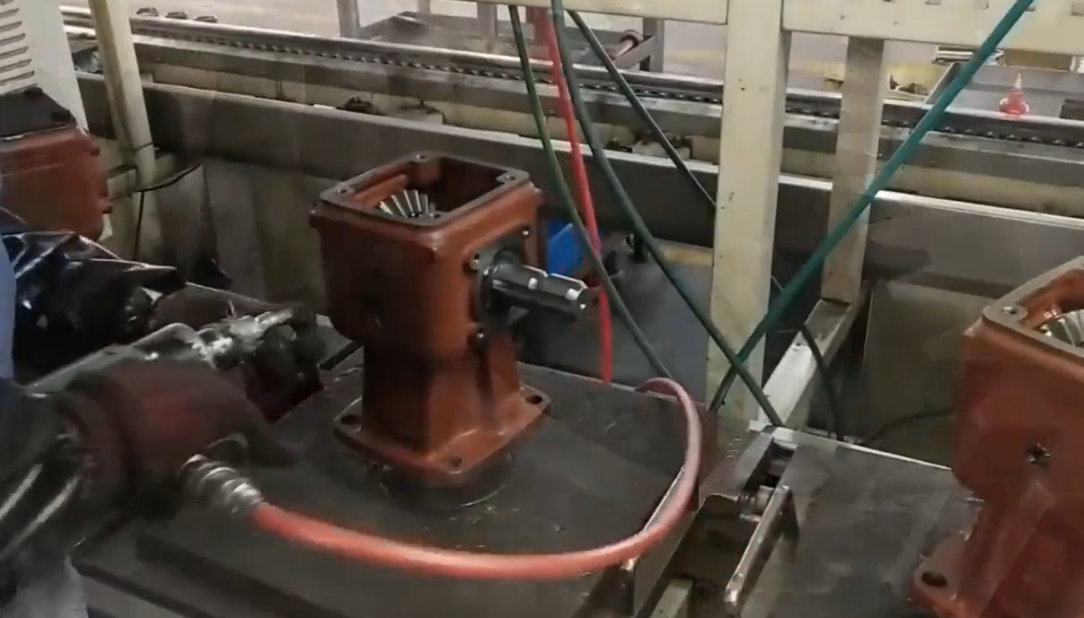 RC 100 Skid Steer Mower Rotary Cutter Gearbox with 1-3/8" 6 Spline